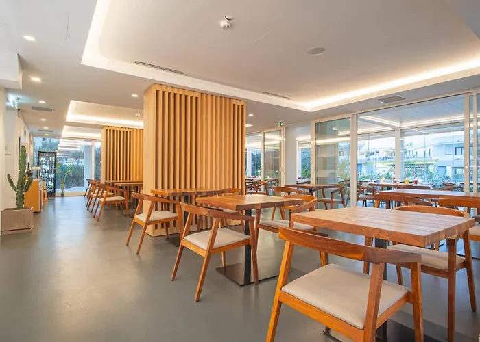 Hotell Felix - Felix Olbia